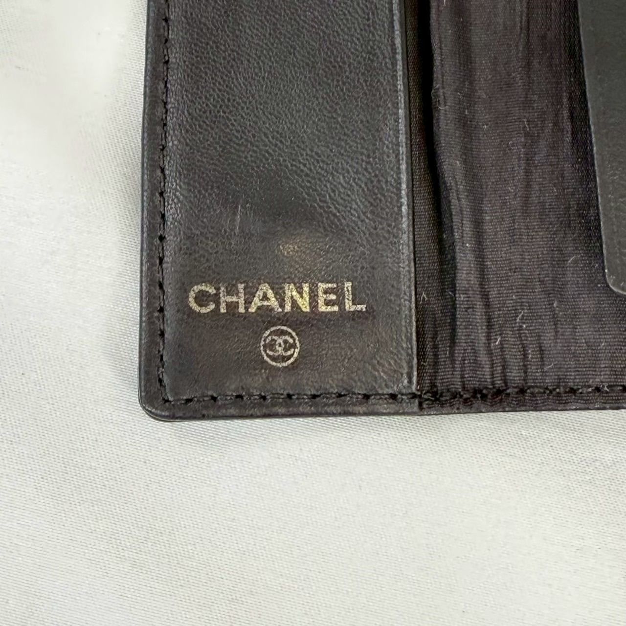 【美品】シャネル キャビアスキン ゴールド金具　ケース　ココマーク シャネル CHANEL ココマーク ボックス バニティバッグ A01999 ブラック
