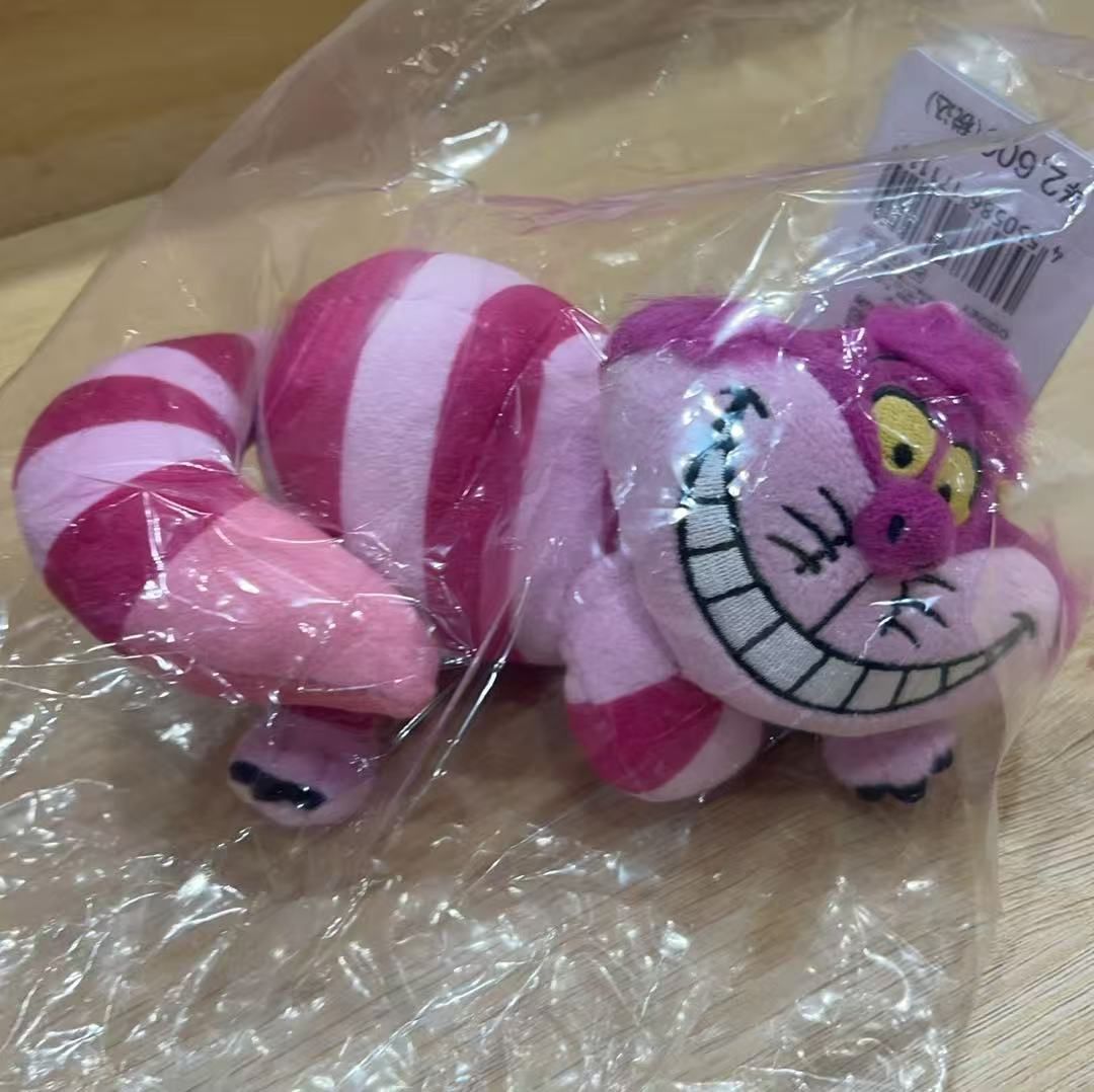 新品タグ付 ディズニーストア チェシャ猫 プラッシュキーチェーン