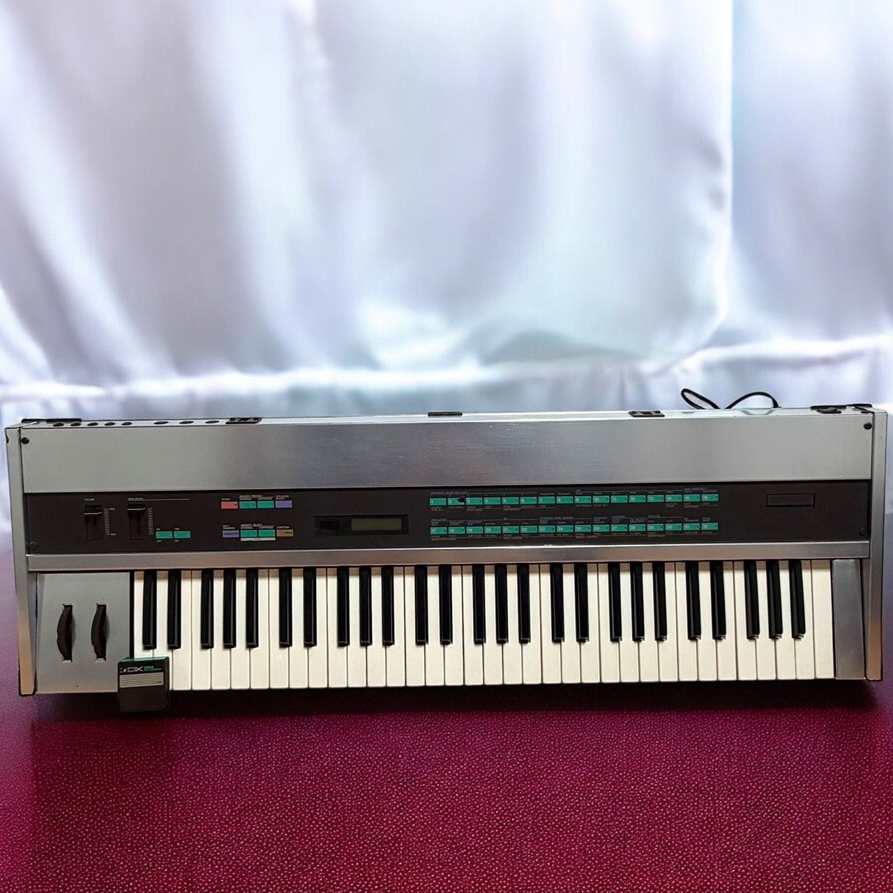 ☆送料無料 良品 YAMAHA ヤマハ DX7 デジタル シンセサイザー VOICE