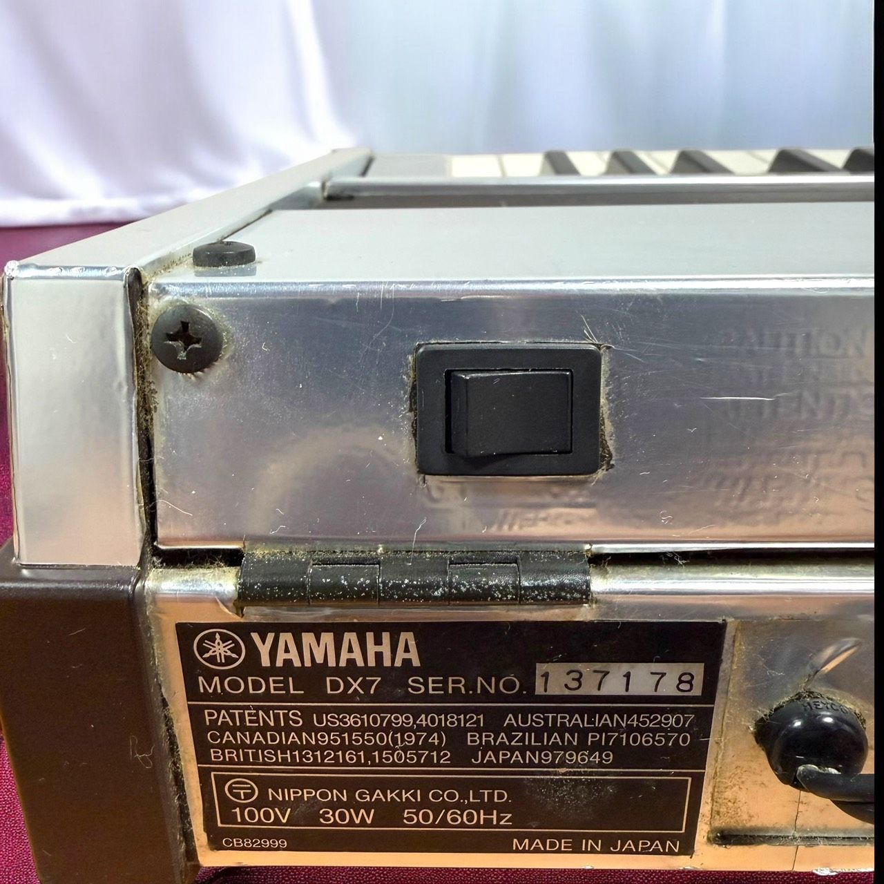 ☆送料無料 良品 YAMAHA ヤマハ DX7 デジタル シンセサイザー VOICE