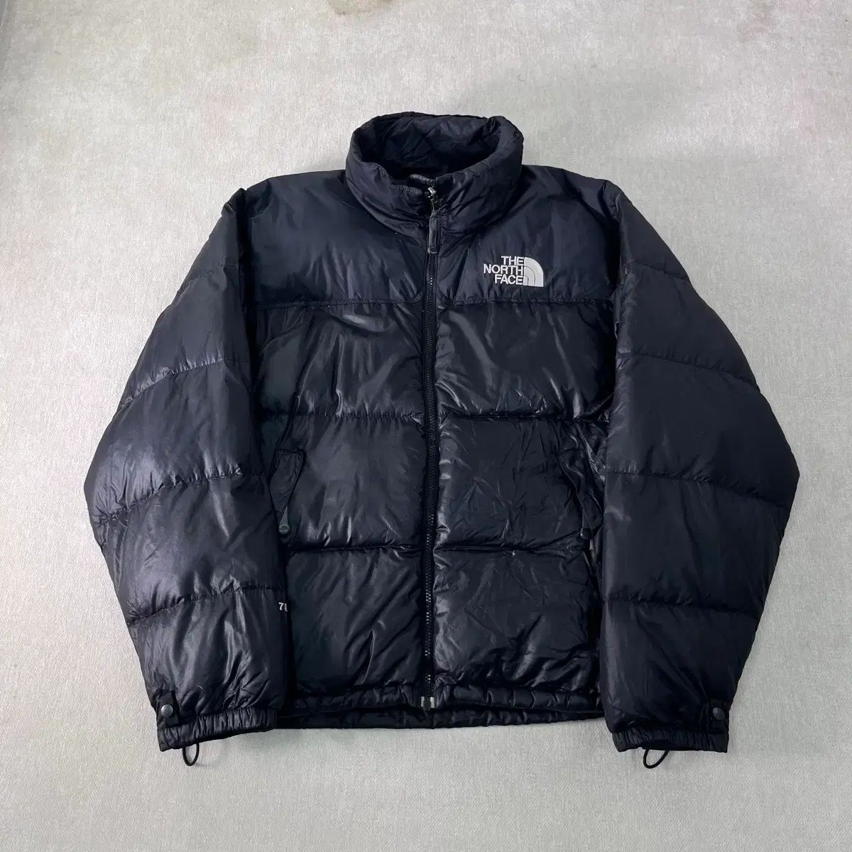 100 THE NORTH FACE ザノースフェイス 700 Nuptse ヌプシ ブラック ダウン