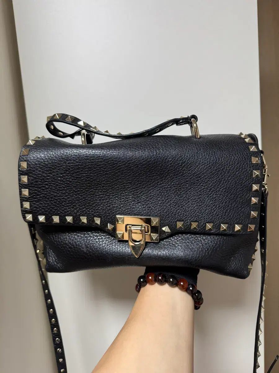 ヴァレンティノ ガラヴァーニ ロックスタッズ ツーウェイ トートバッグ