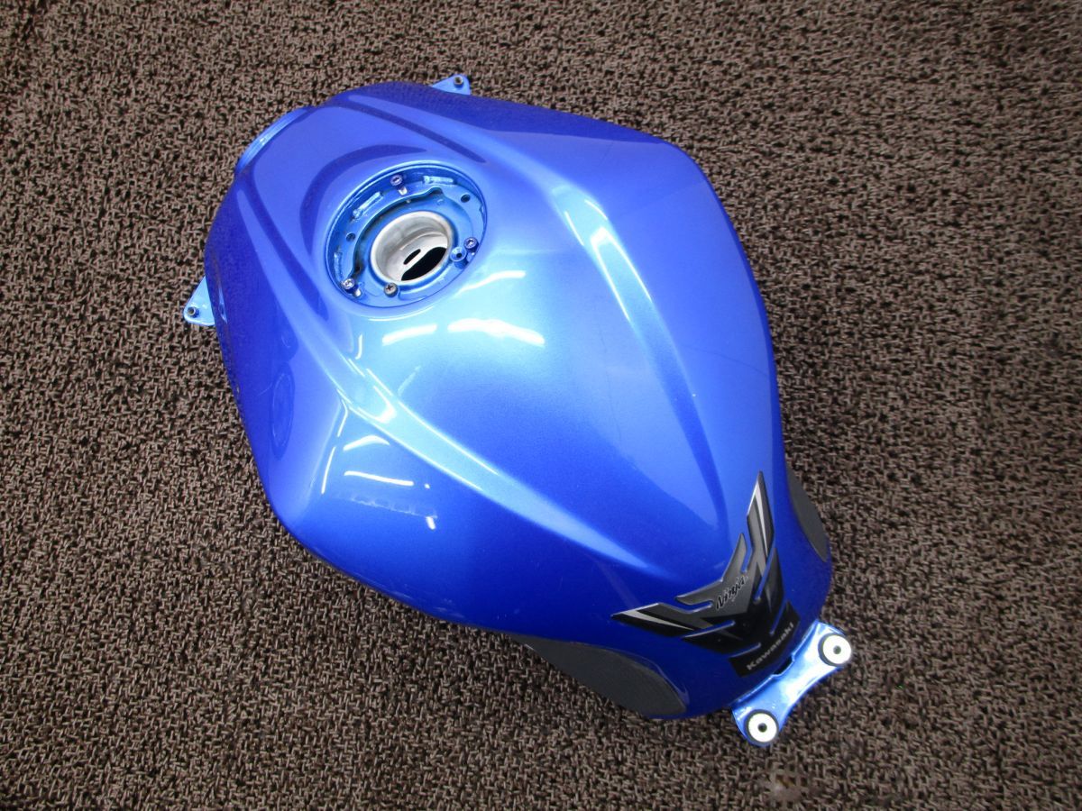 ニンジャ250r ガソリンタンク ニンジャ250 ガソリンタンク □B216！EX250L カワサキ 【 EX250LE