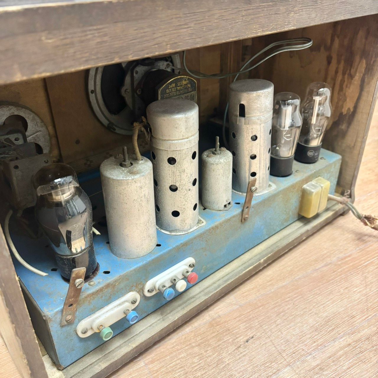332 ジャンク Eiko Radio エイコー 真空管ラジオ 木製キャビネット