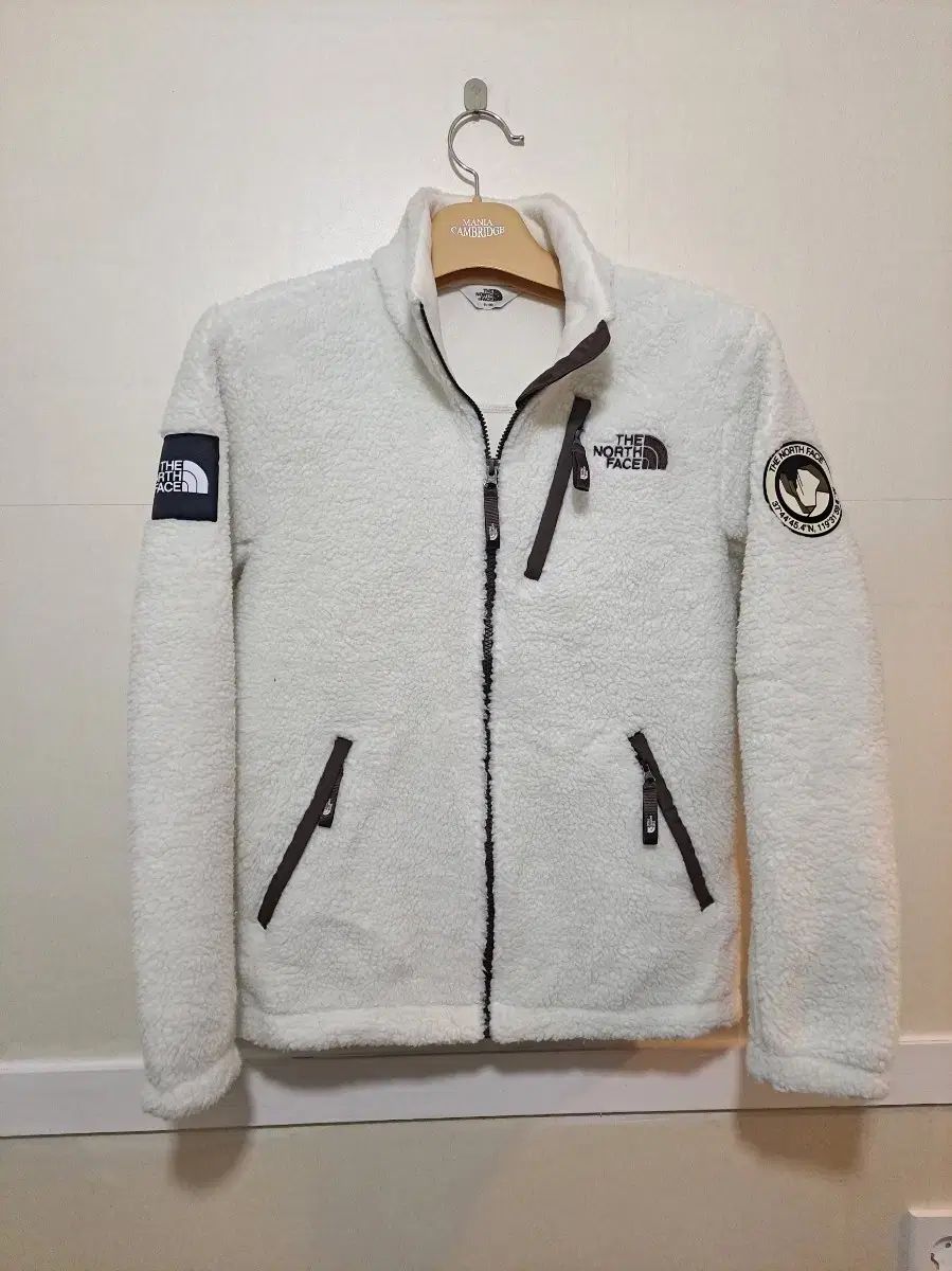 THE NORTH FACE ザノースフェイス 白 ボア フリース ジップアップ