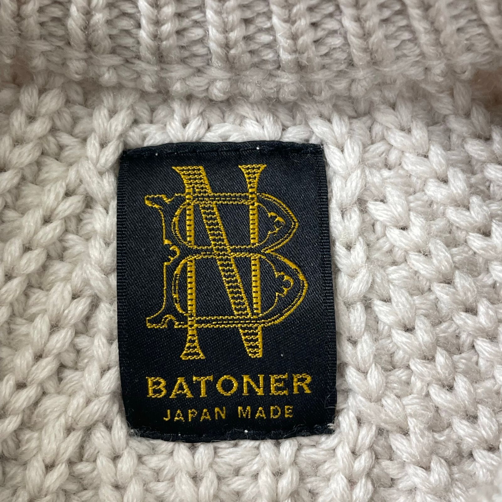 完売品】BATONER SIGNATURE クルーネックプルオーバーニット 【公式通販】