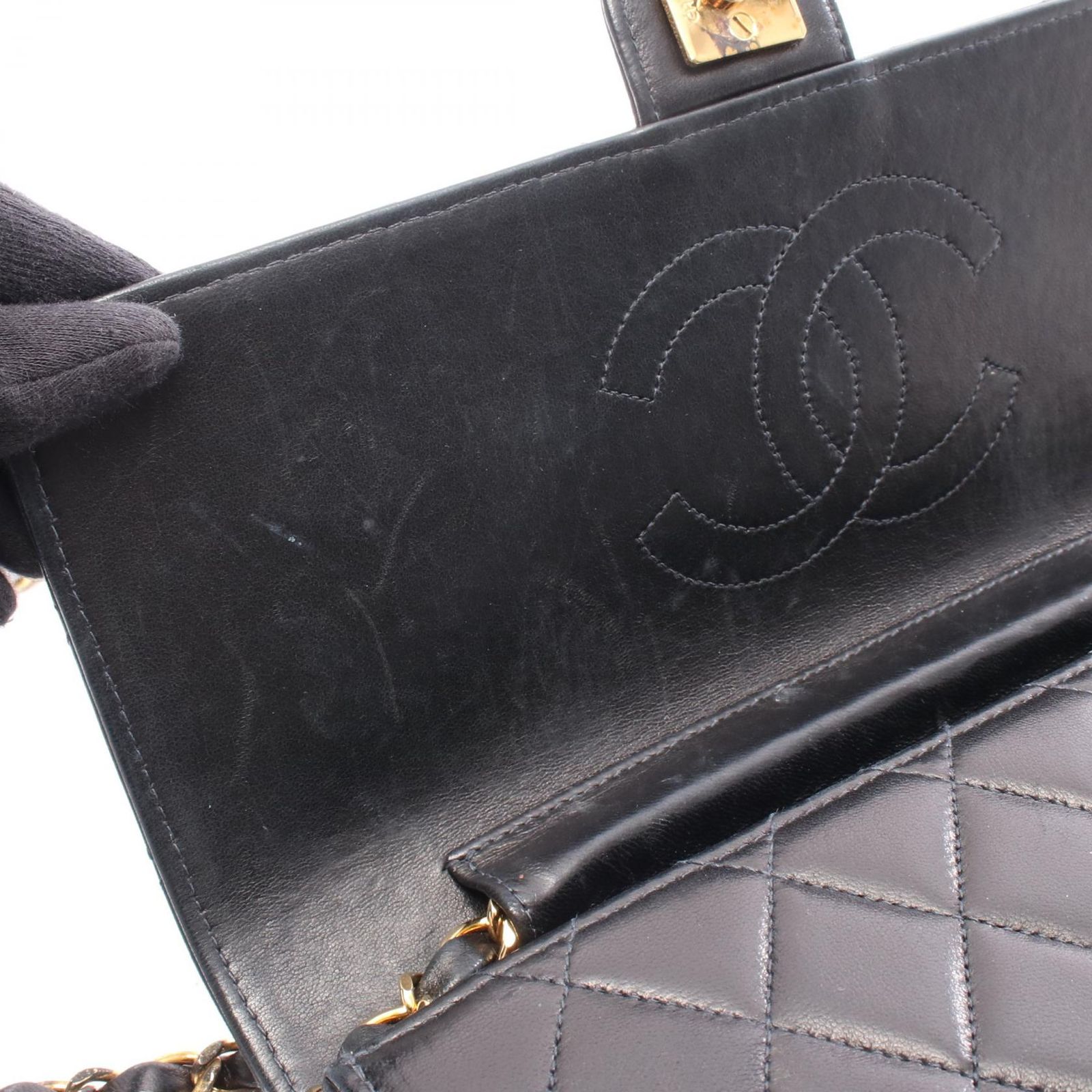 シャネル CHANEL ショルダーバッグ マトラッセ ブラック ラムスキン