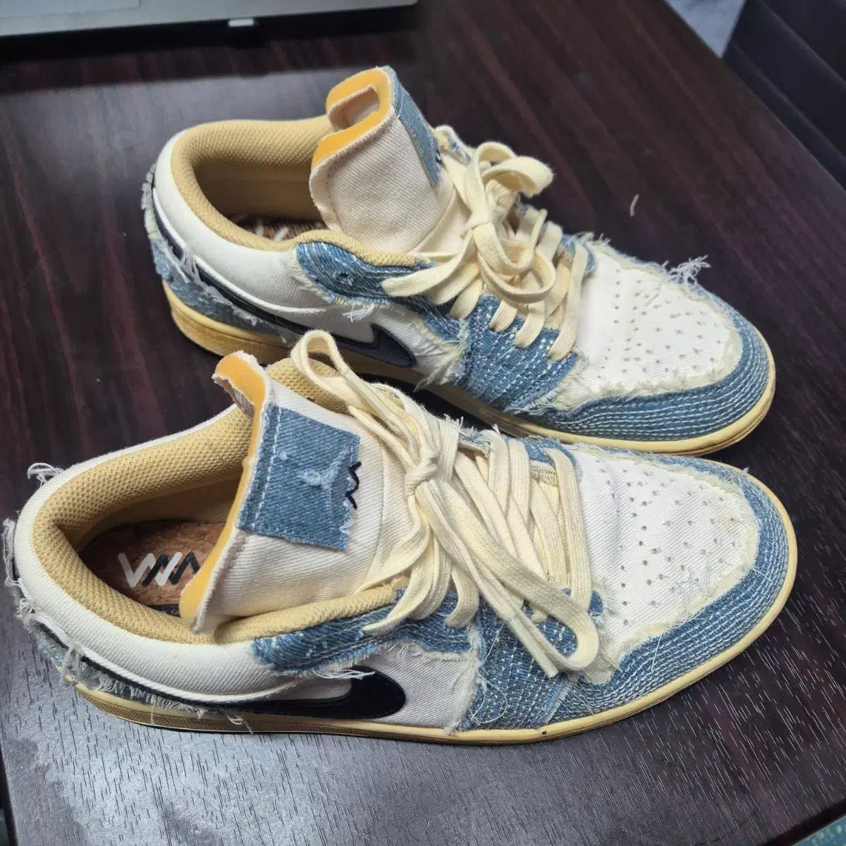 ジョーダン 1 ロー WORLD WAKEMAKE ジャパン