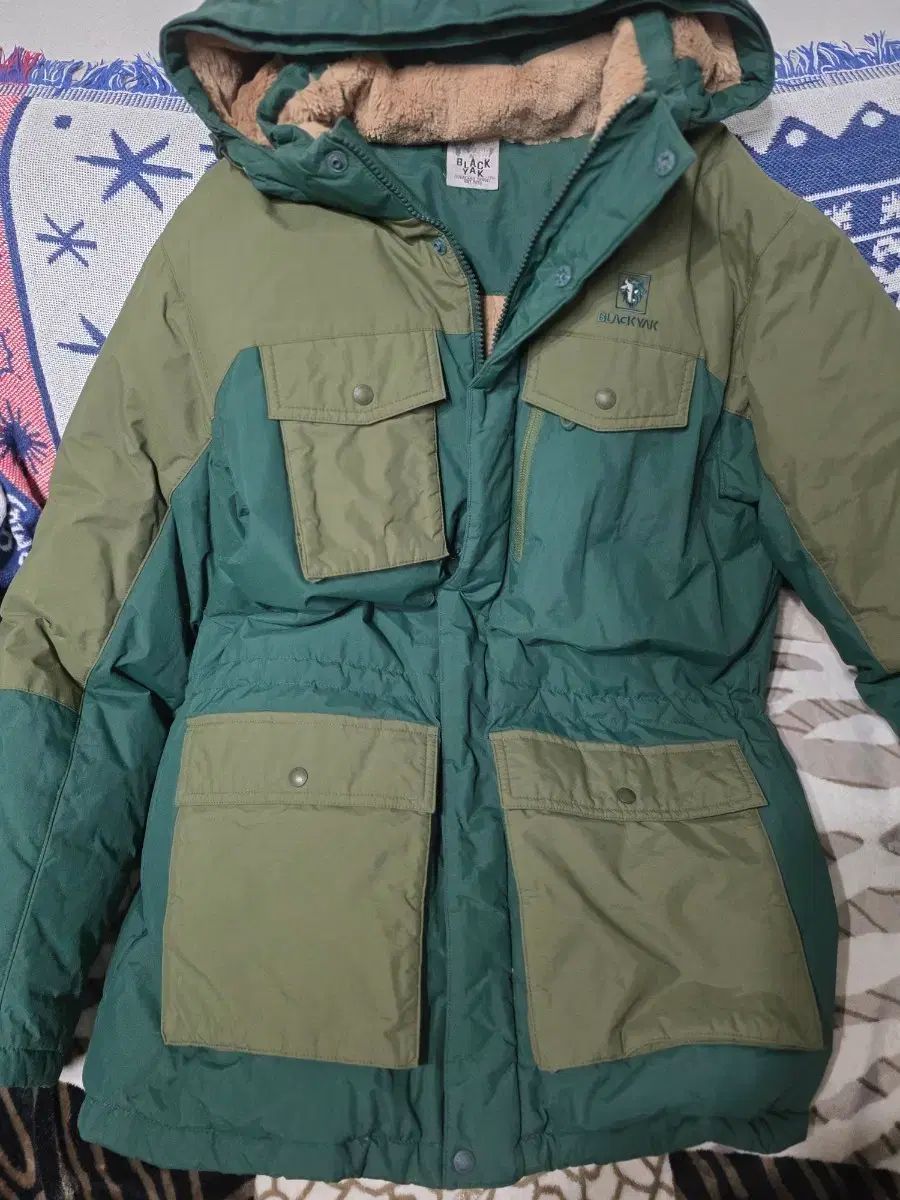 ブラックヤク フード グリーン ダウン アウター