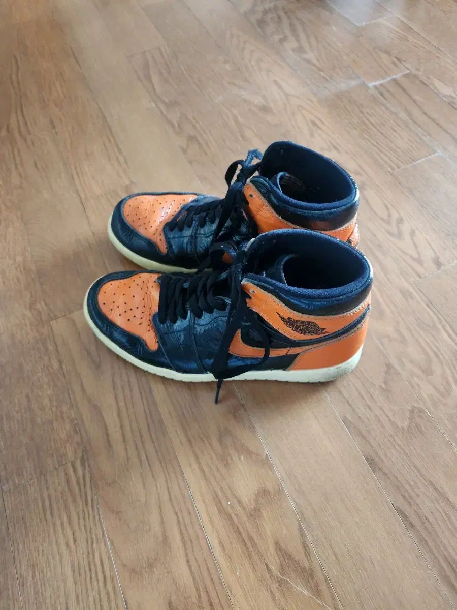 ジョーダン1 バックボード 3 0 265 ボックスX