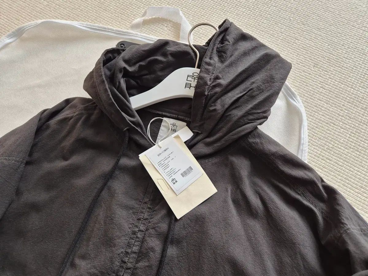 ジップフーディー パーカ チャコール サイズ4 きちんと感 テーラードジャケット 