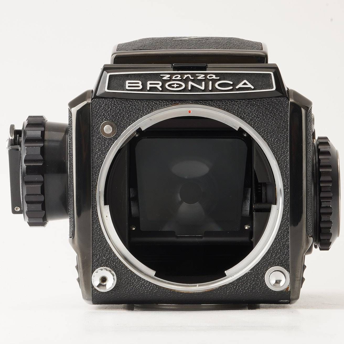 整備済ブロニカZENZA BRONICA S NIKKOR-P75mm F2.8 ゼンザブロニカ Zenza Bronica S2 / NIKKOR-P 75mm F2.8 – Natural