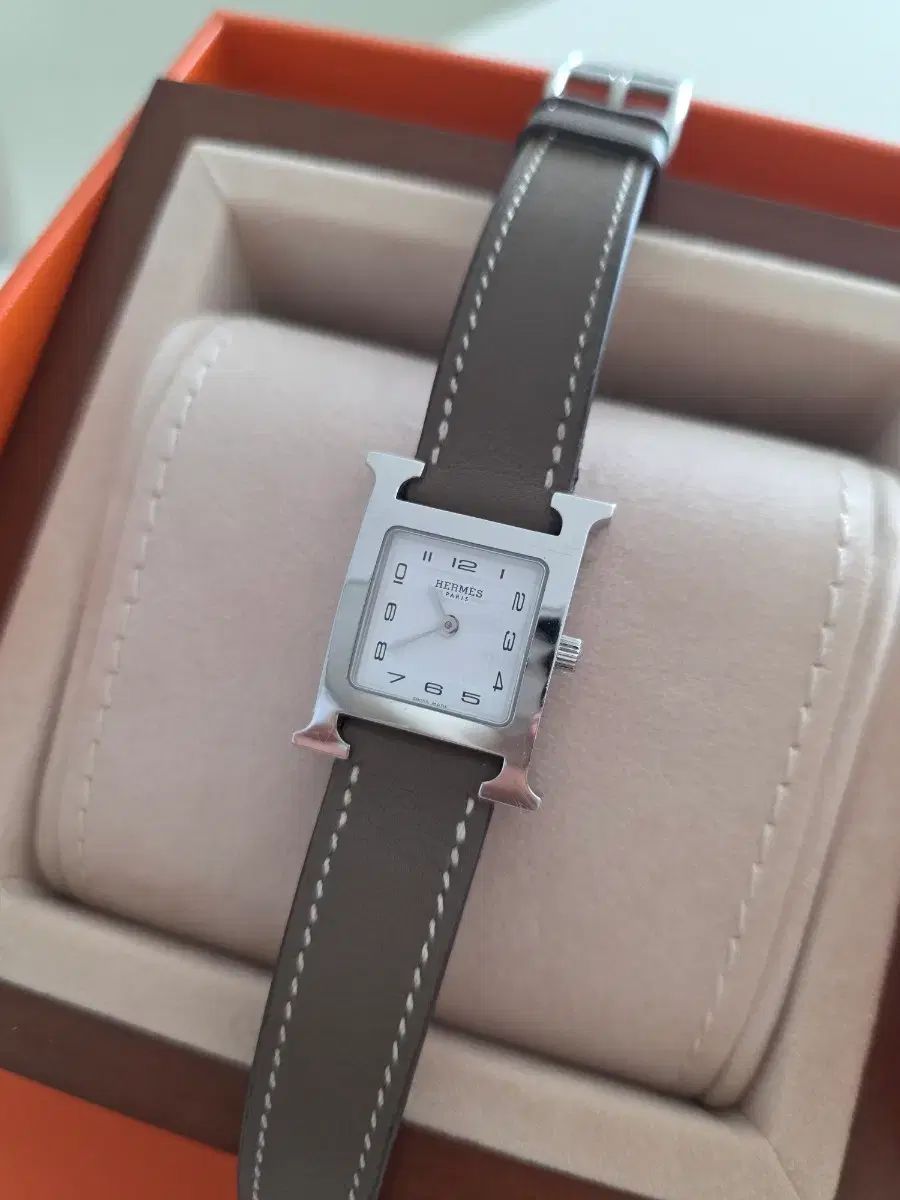 エルメス Hウォッチ シルバー スモール