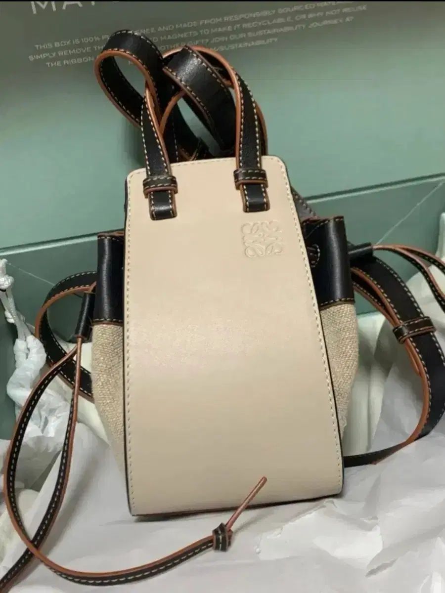 LOEWE ハマック ドローストリング ミニバック