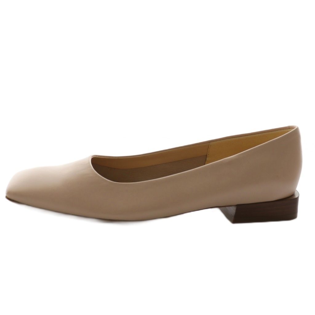 ファビオルスコーニ FABIO RUSCONI スクエアフラットシューズ パンプス