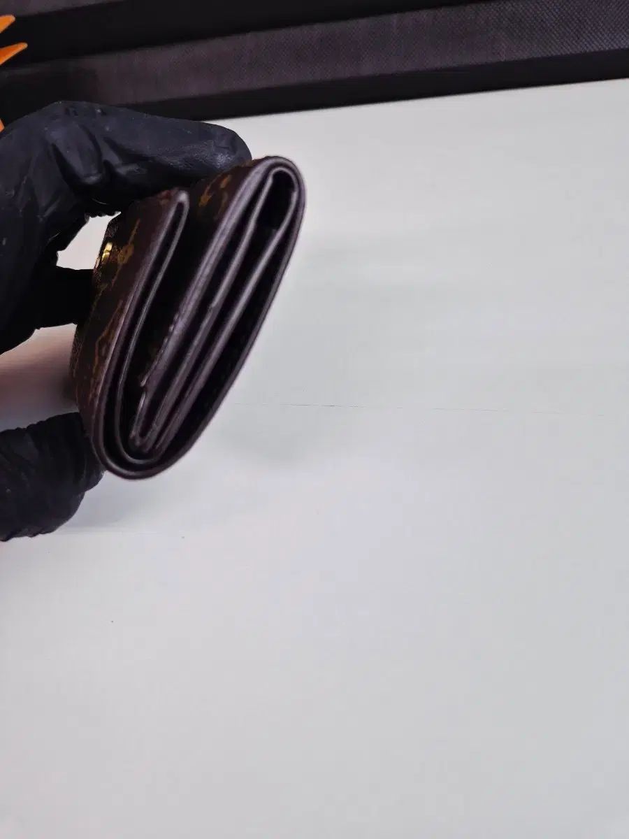 マイクロ ウォレット