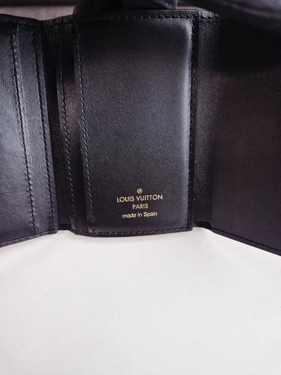 マイクロ ウォレット