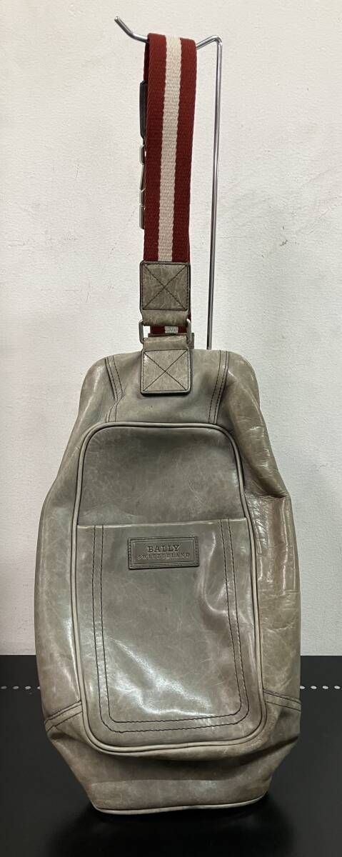 BALLY バリー ボディバッグ トレインスポッティング ロゴ ワンショルダーバッグ カーキ