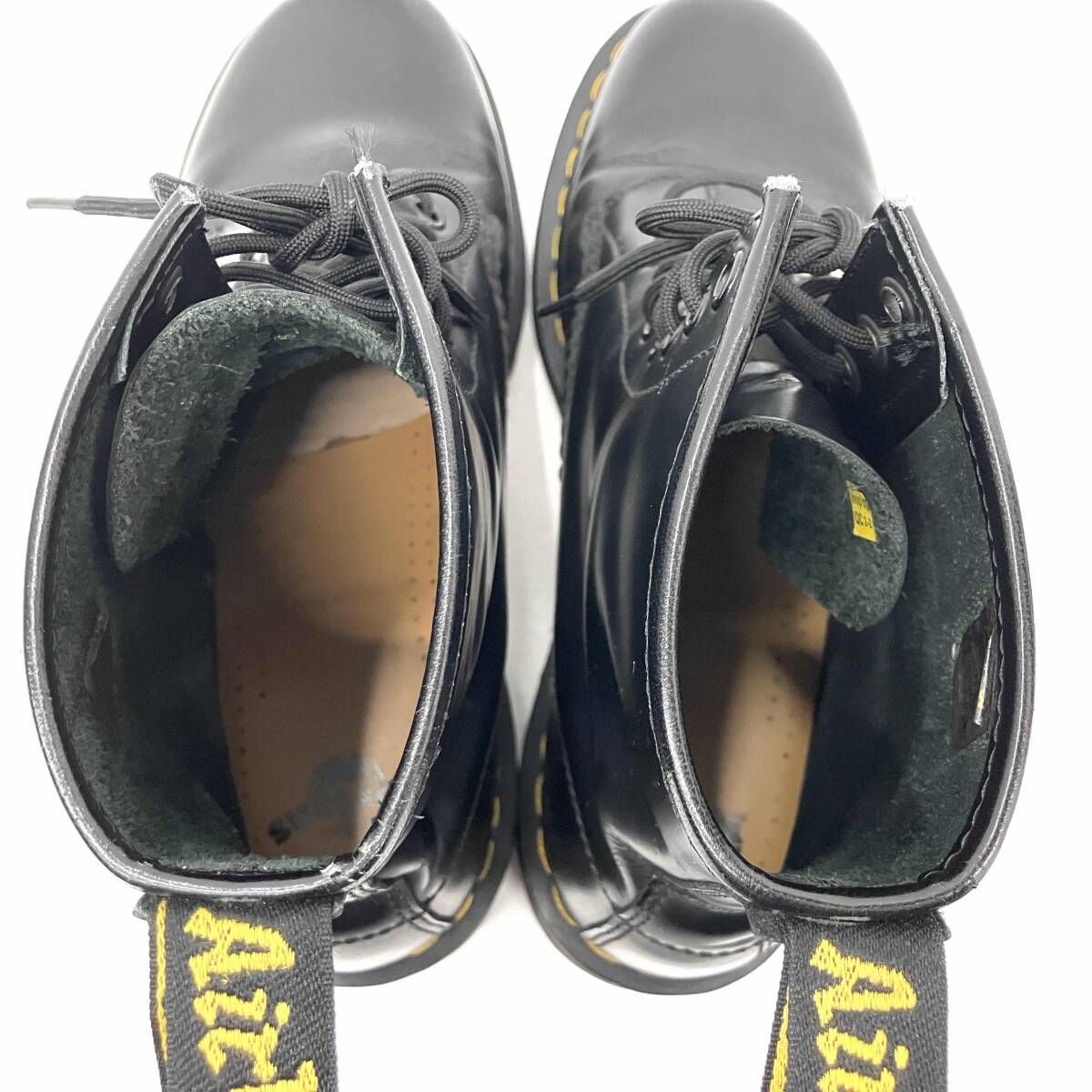 ドクターマーチン 8ホール