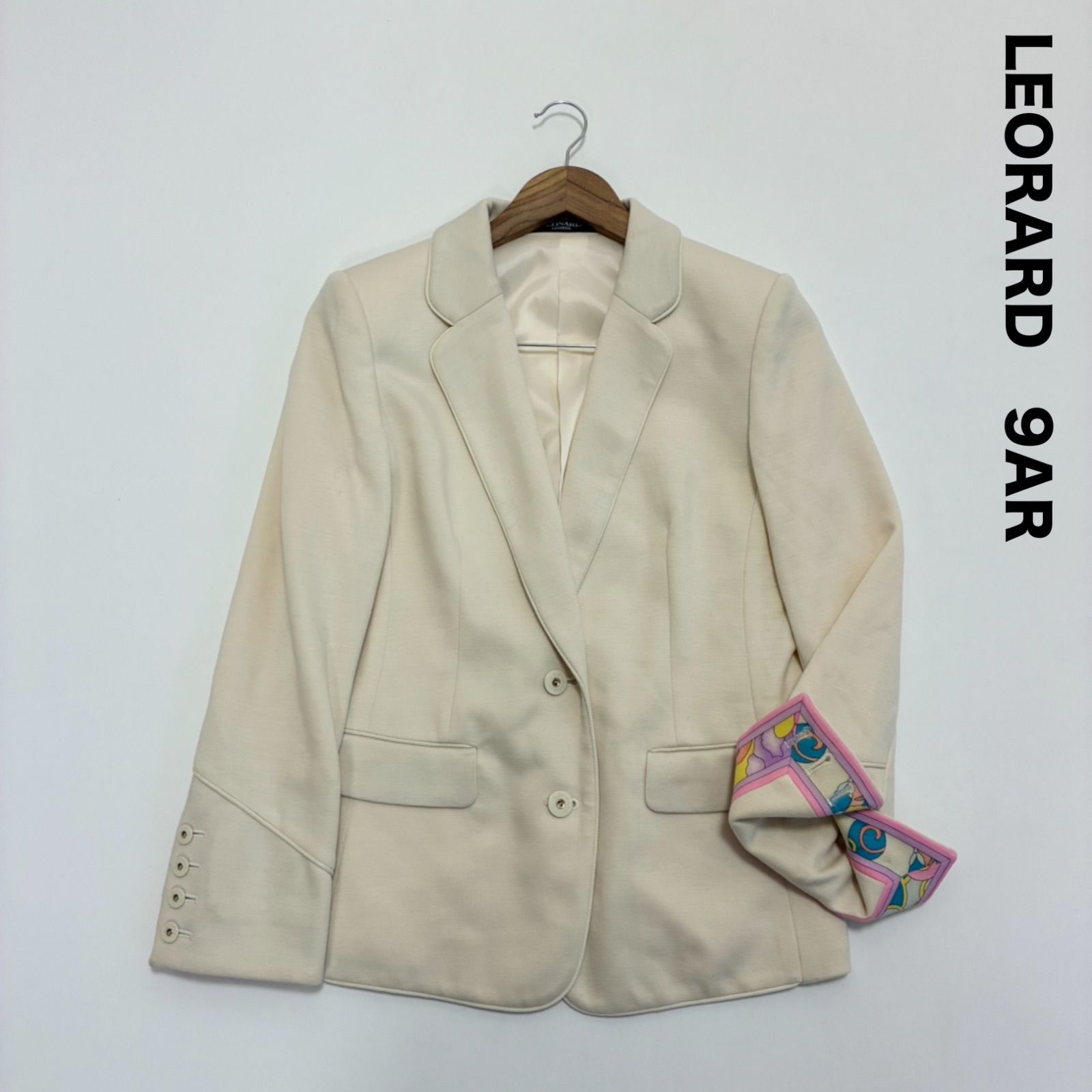 LEONARD テーラードジャケット 9AR カットソーセット LEONARD テーラードジャケット 9AR カットソーセット