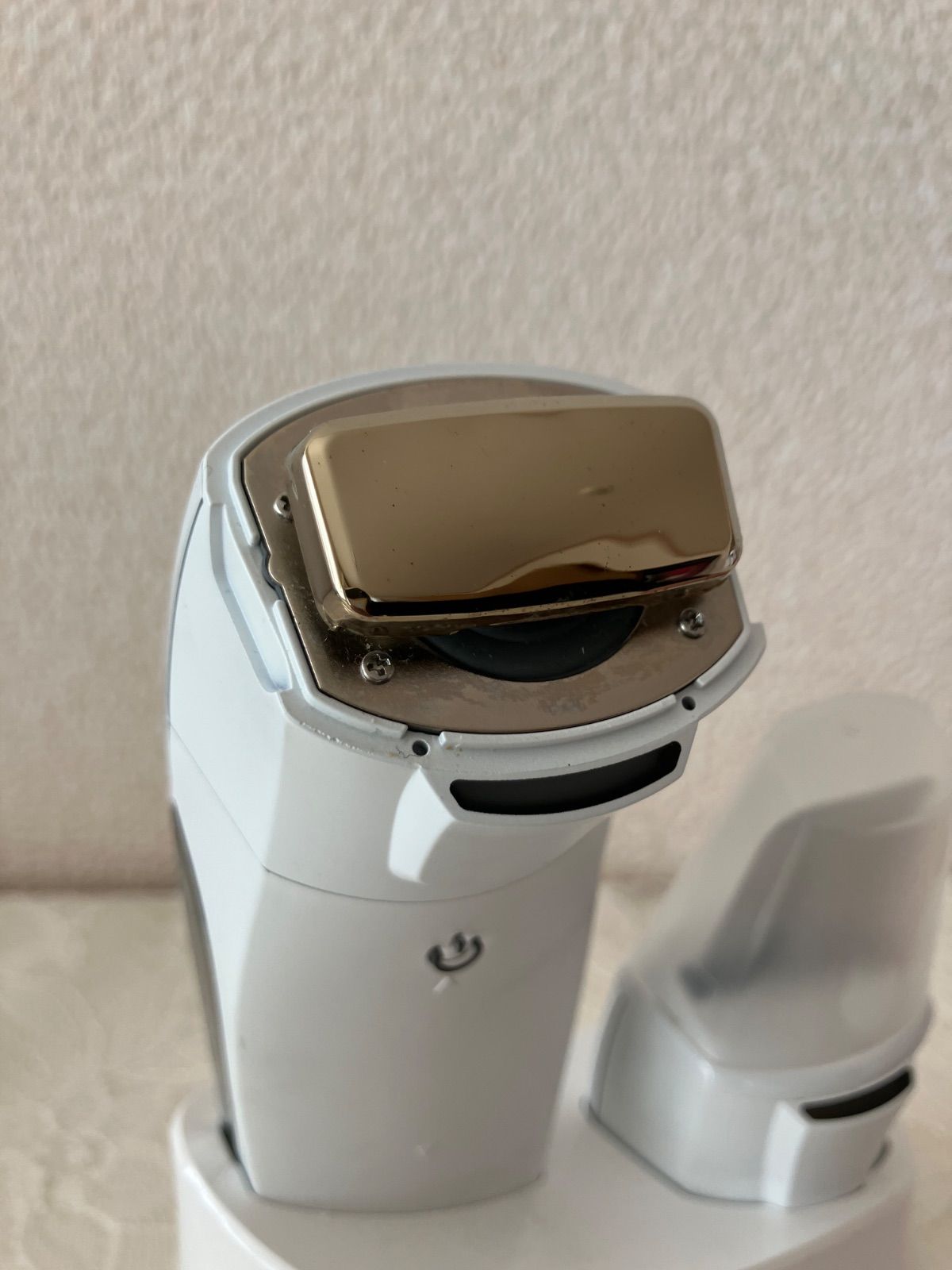 アーティストリーホームエステティシャン美顔器 アムウェイ アーティストリー ホームエステティシャン 美顔器 Neo