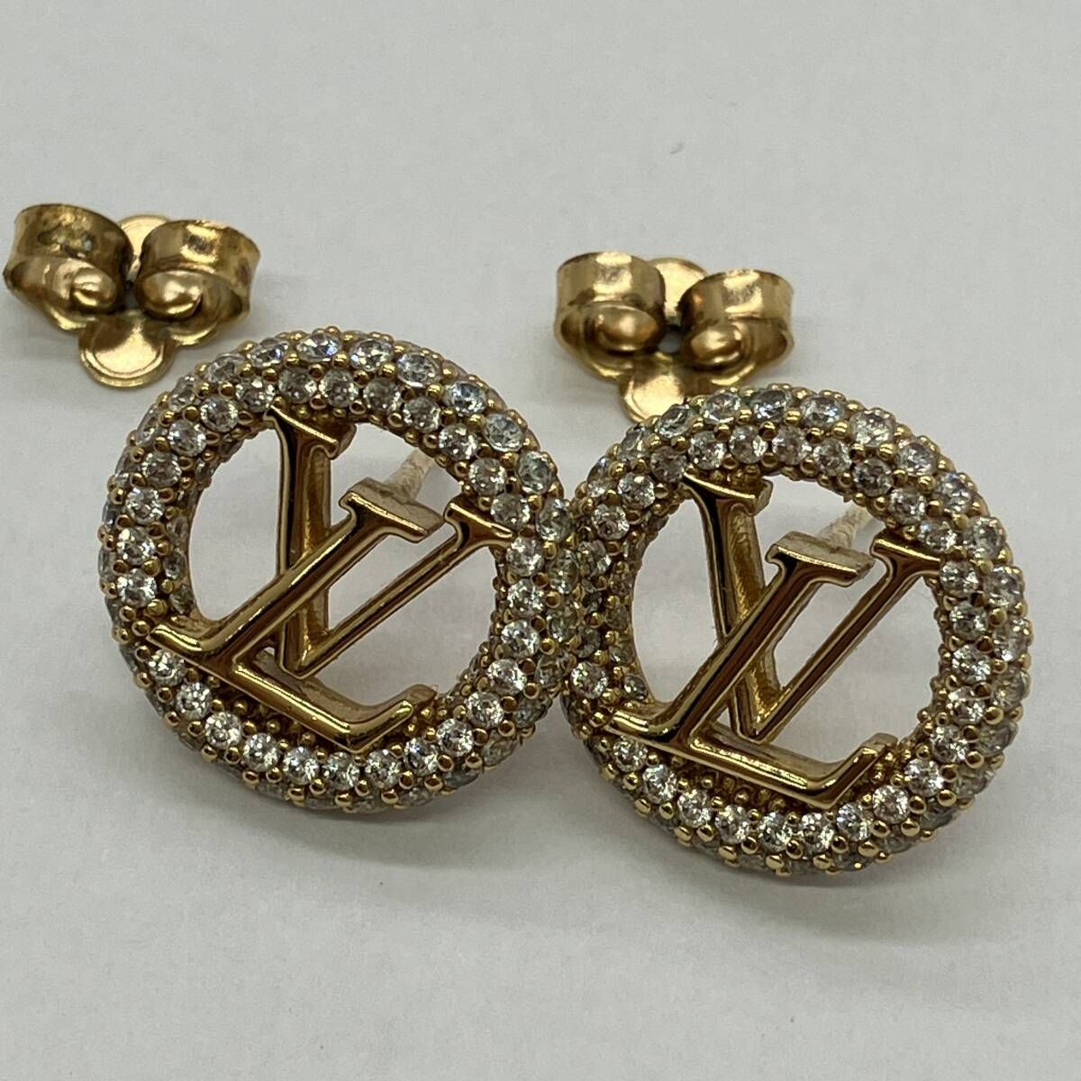 LOUIS VUITTON／ルイーズ バイナイト／M00757 - メルカリ