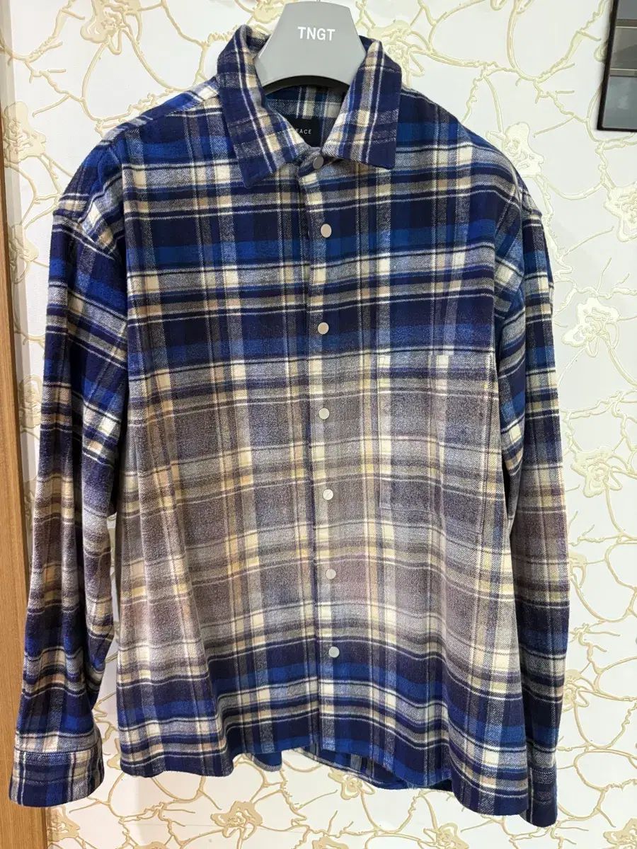 ポーカーフェイス BLEACH チェックシャツ ブルー