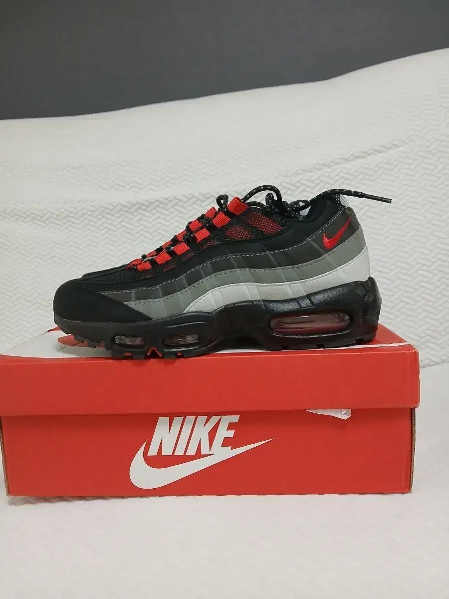 NIKE エアマックス95 TT スニーカー 18万円 フルセット