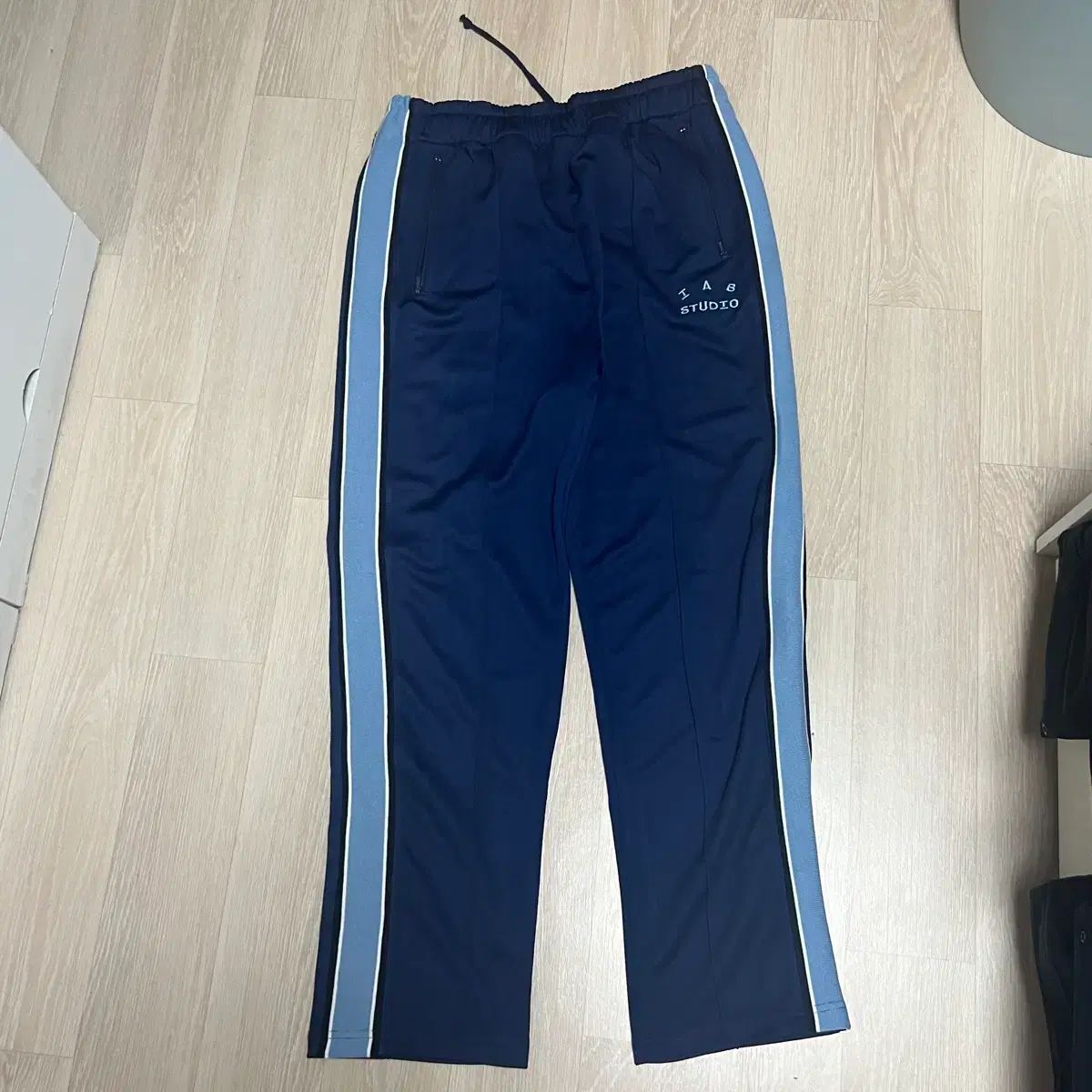 IAB Studio トラック パンツ M ネイビー