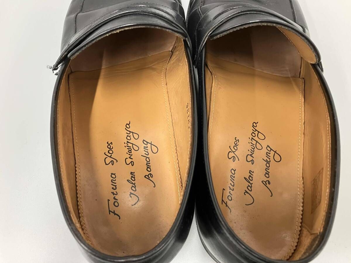 ローファー 革靴