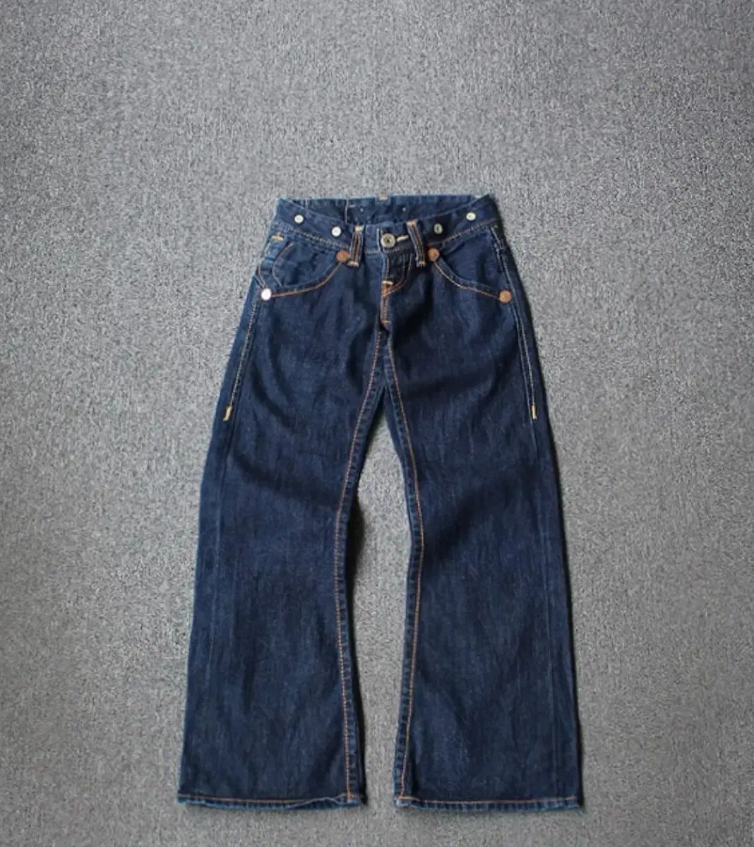 ヴィンテージ TRUE RELIGION トゥルーレリジョン ローライズ ブーツカット usa made