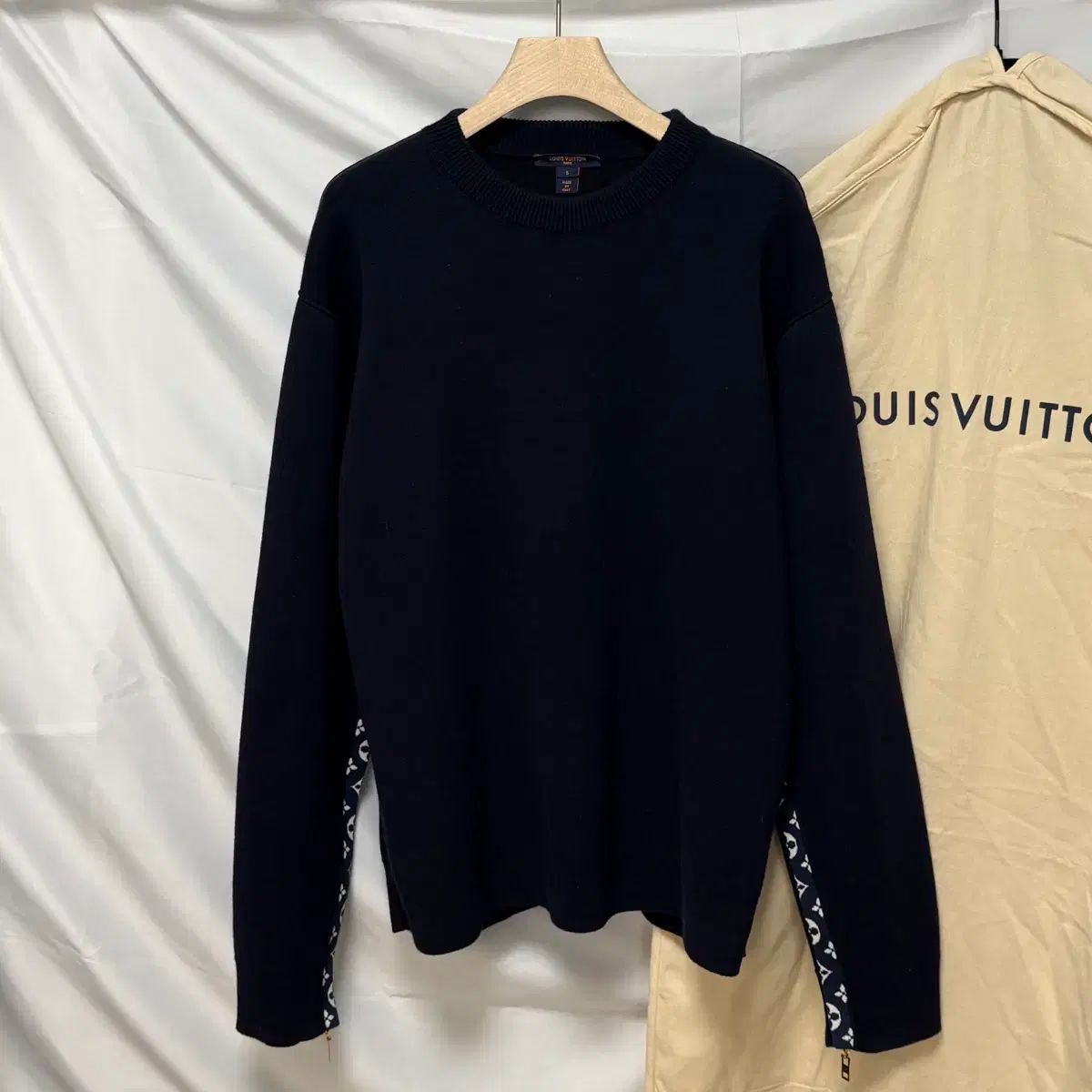 S 級|S Louis Vuitton ルイヴィトン ブルー オープン スリーブ ラウンジウェア モノグラム レディース ニット