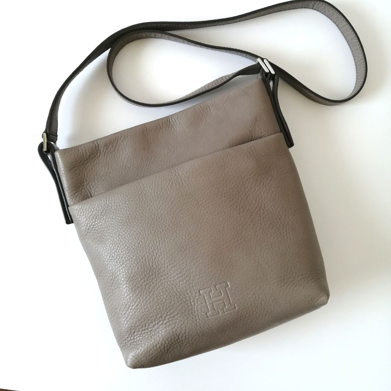 ヒロフ HIROFU 2 wayバッグ ショルダーバッグ ハンドバッグ ワンショルダー グレージュ 257