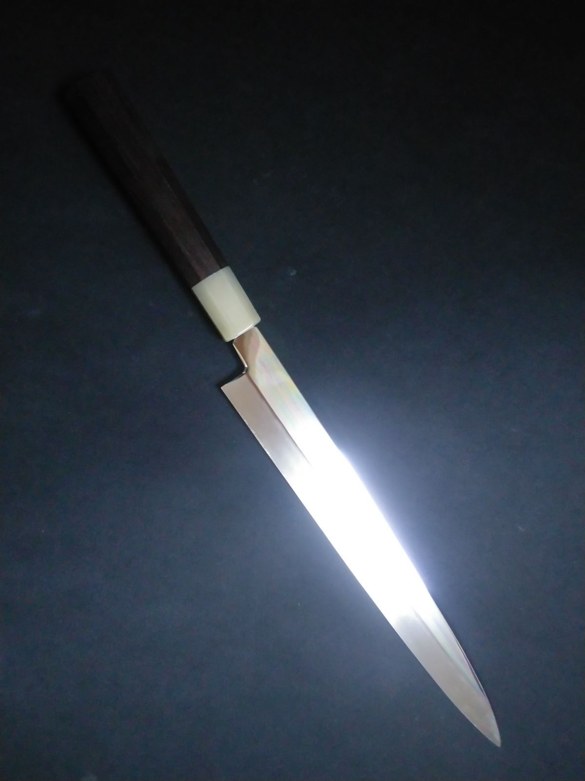 新品未使用 銀三鋼 柳刃 和牛刀 9寸 切付型 鞘付き 城山刃物 伝統工芸士作 城山刃物製作所(堺業務用刃物メーカー直売)九寸 極薄柳刃 超鋼スーパー