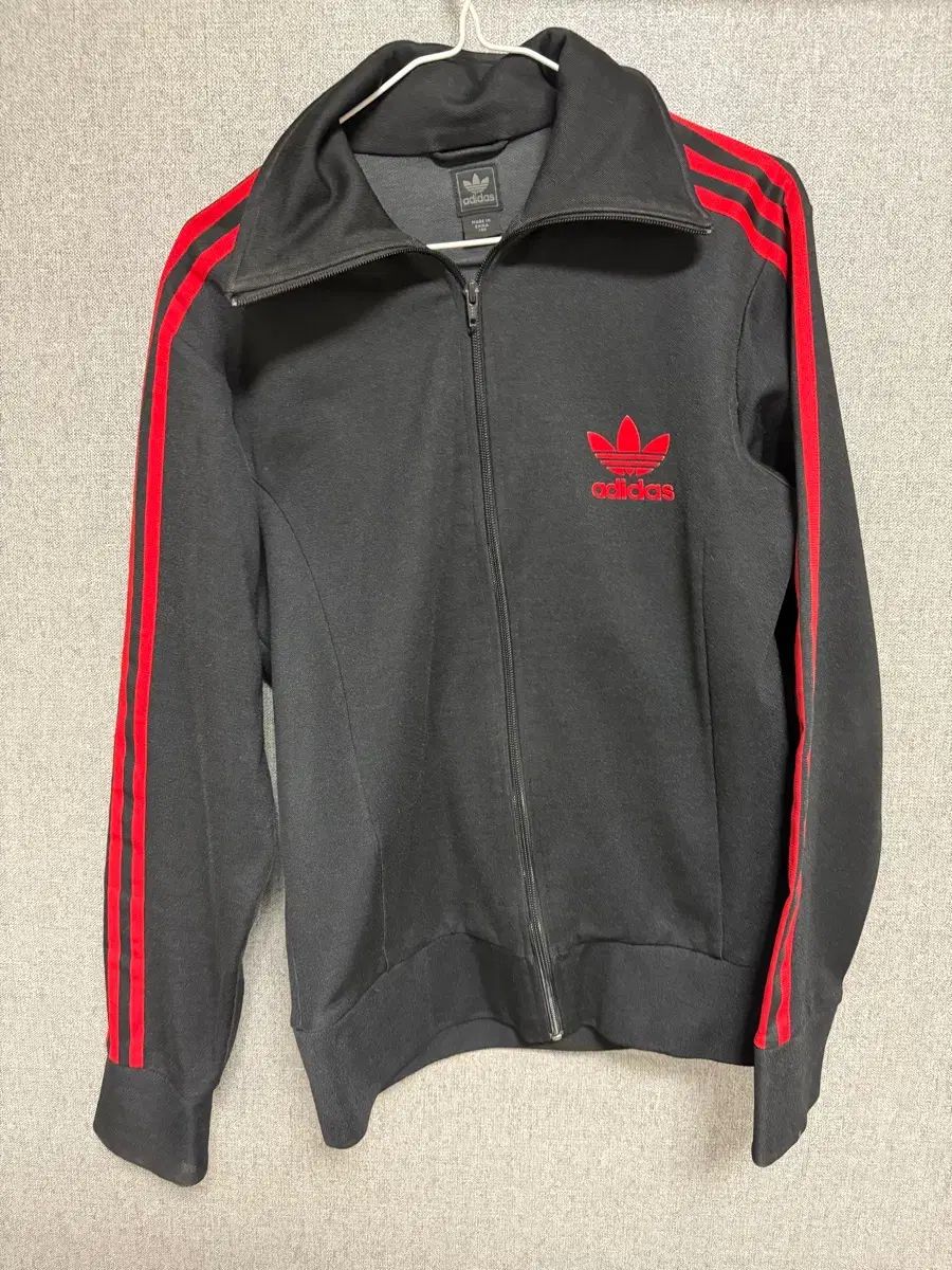 アディダス ヨーロッパ ジャージ 黒赤 100 L