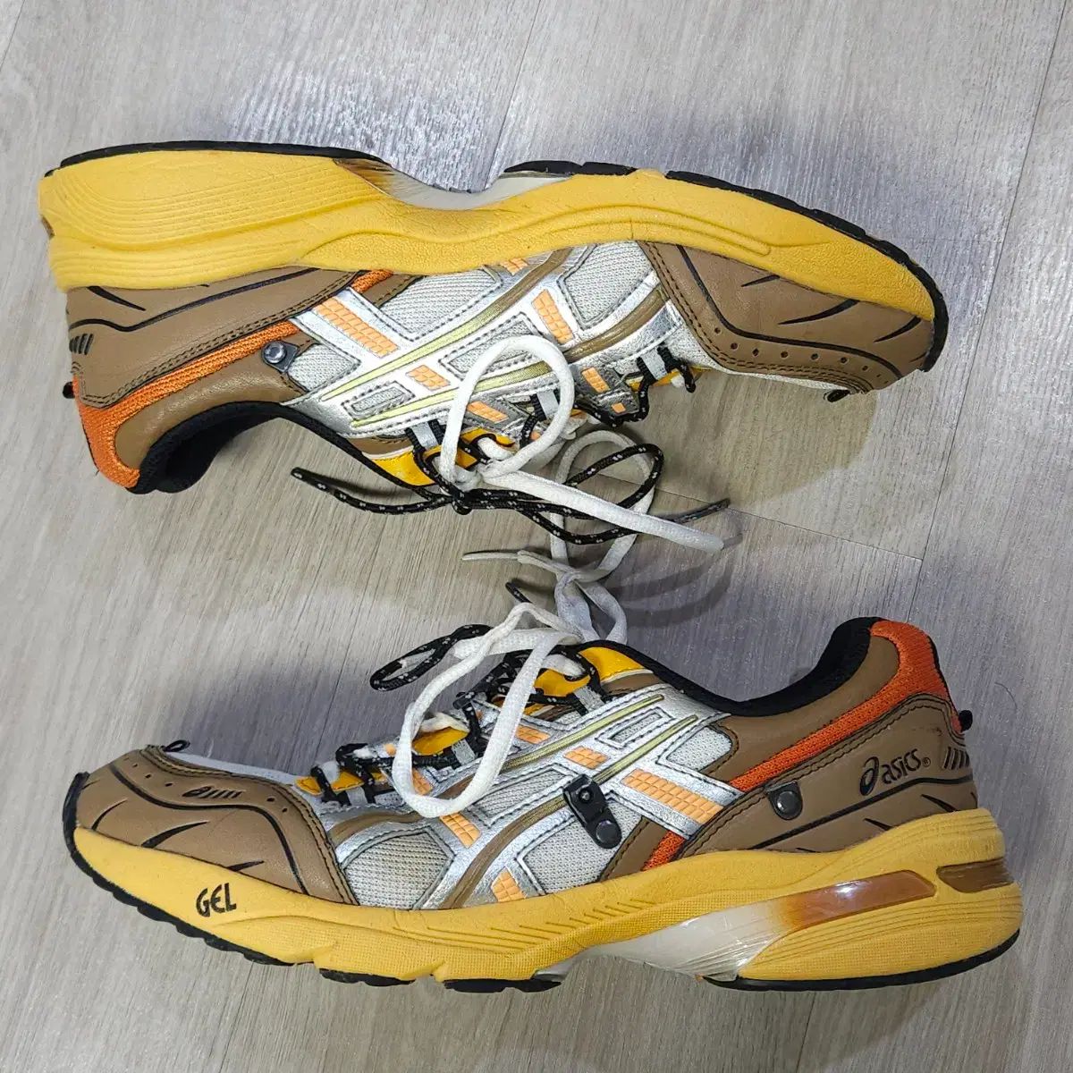 アシックス アンダースンベル