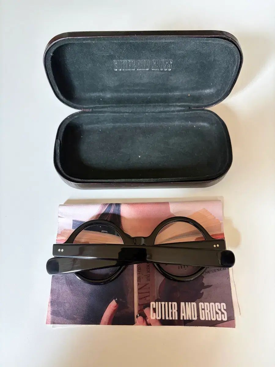 ヴィンテージ CUTLER AND GROSS カトラー アンド グロス 184 made in england 46