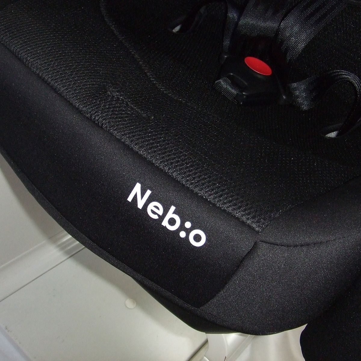 ジュニアシート ネビオ