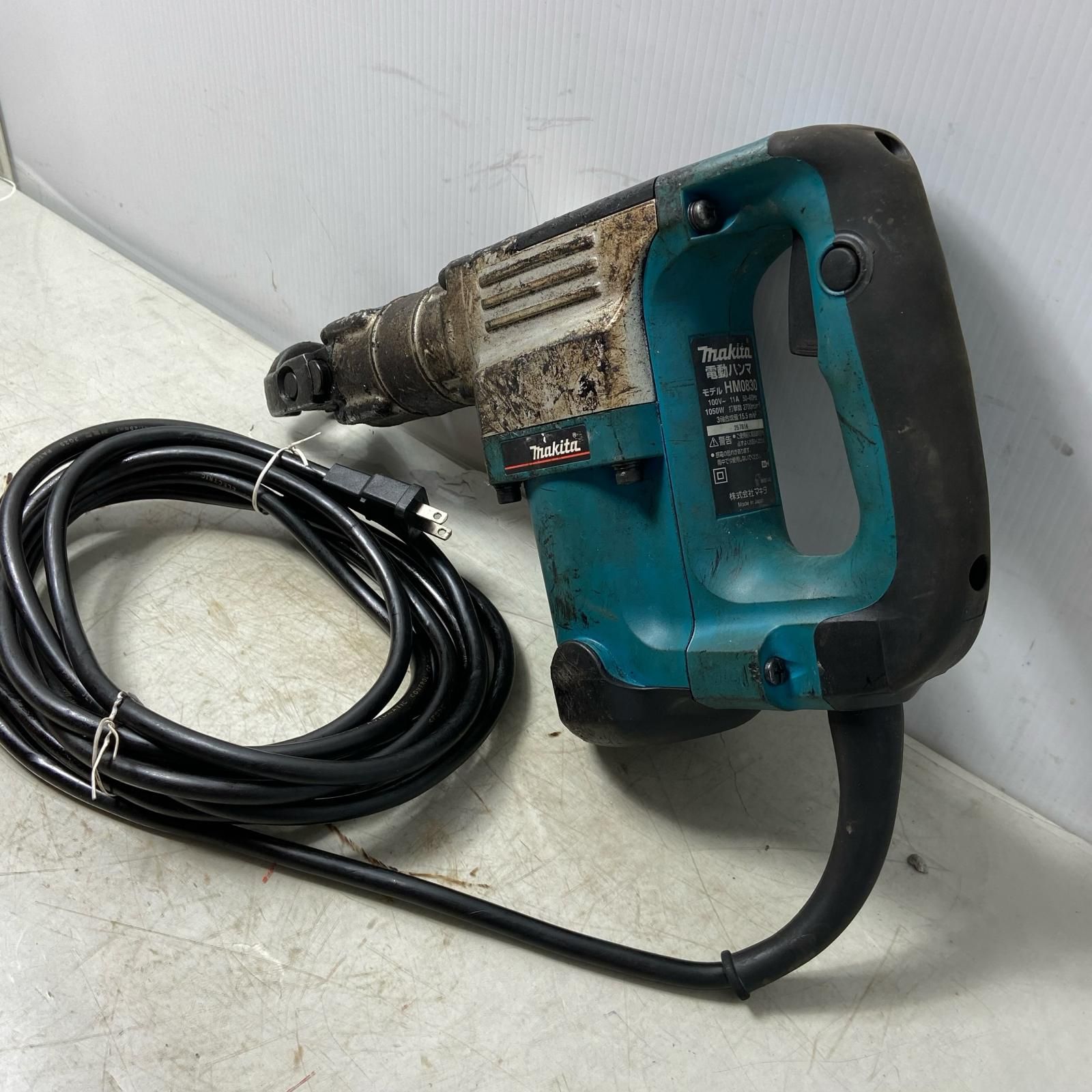 ΦΦ MAKITA マキタ 電動工具 ハンマ HM0830 ブルー 傷や汚れあり Amazon 