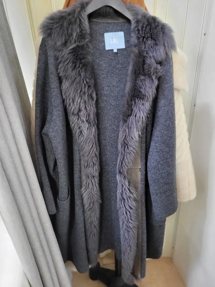 LBL グレー ロング カーディガン ファー トリミング