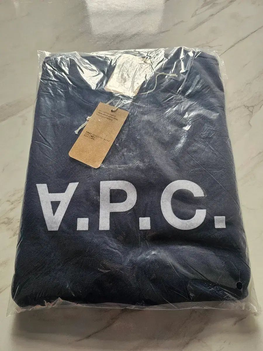 A P C ロゴ プリント スウェット マンツーマン ネイビー xl