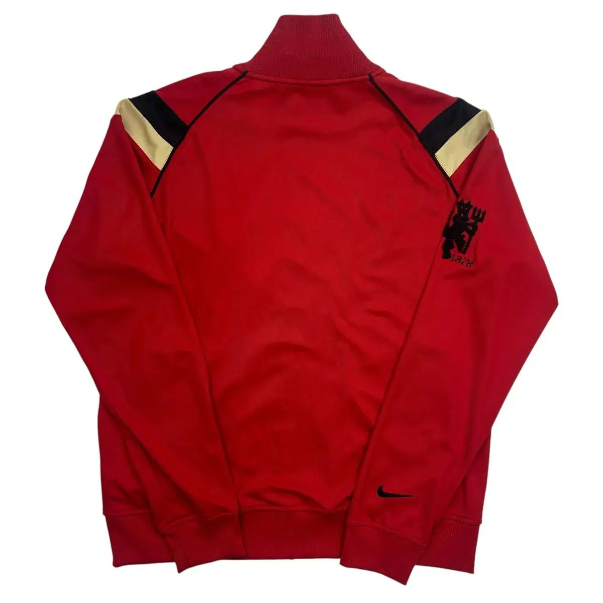 ナイキ マンチェスターユナイテッド DHL トレーニングシャツ XL 新品未使用 2026年最新】dhl マンチェスターユナイテッドの人気アイテム - メルカリ