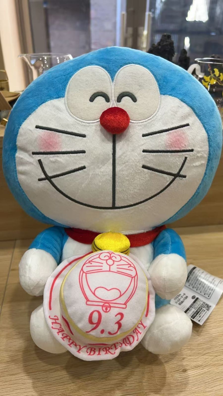 ドラえもん バースデーケーキ BIGぬいぐるみ 新品タグ付き - メルカリ