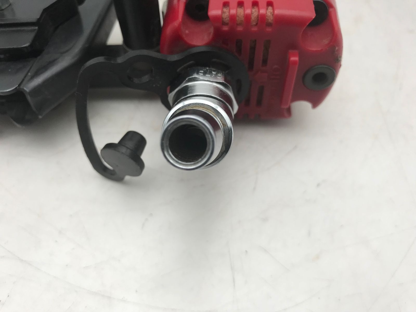 中古品】MAX/マックス TA-225/1025J ☆ ステープル用常圧エアネイラ