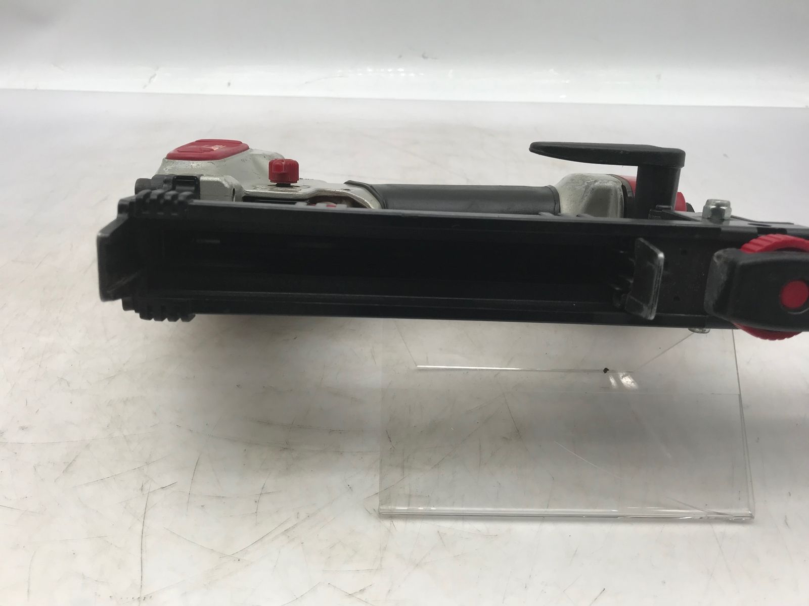 中古品】MAX/マックス TA-225/1025J ☆ ステープル用常圧エアネイラ