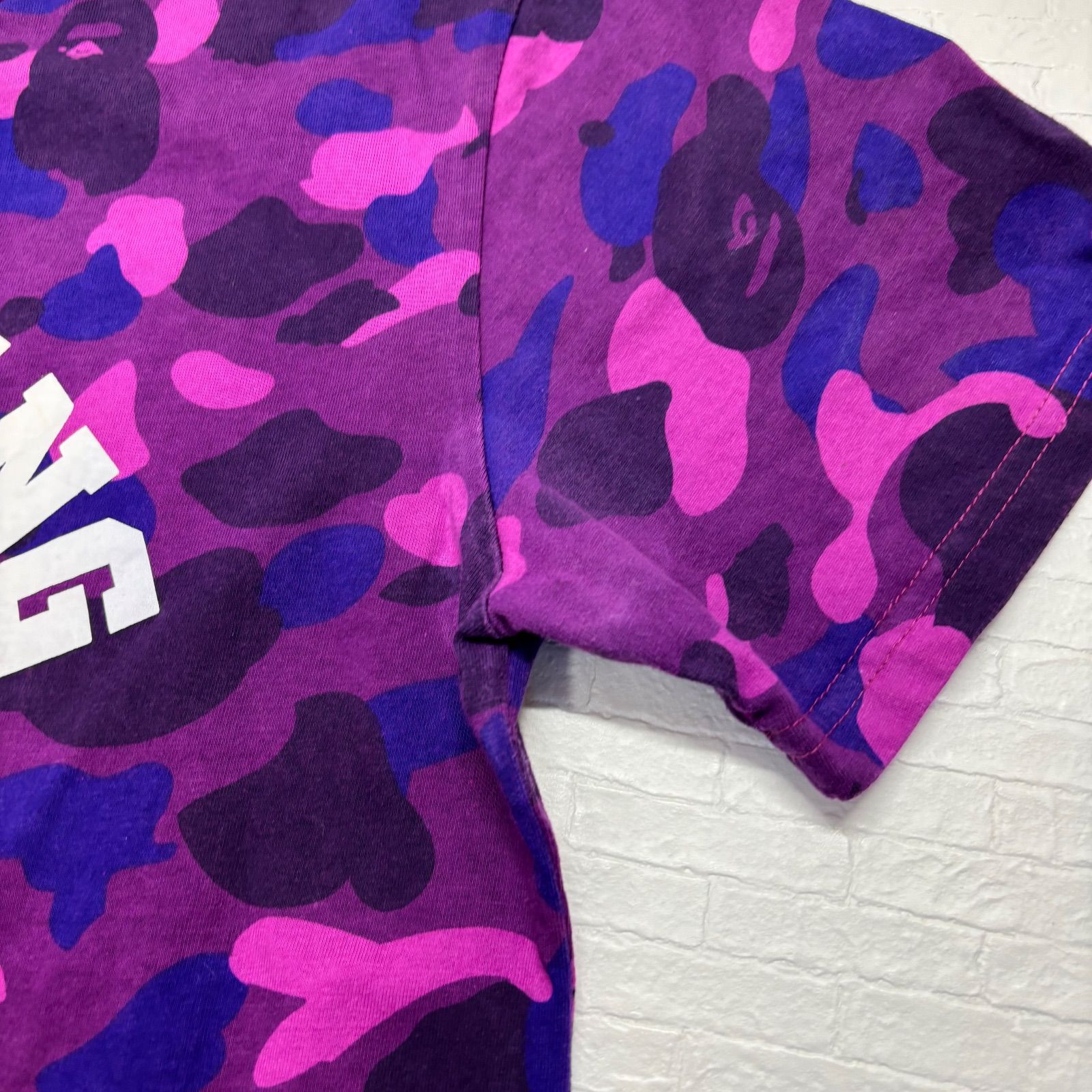A BATHING APE アベイシングエイプ Tシャツ XL 紫 パープル 迷彩