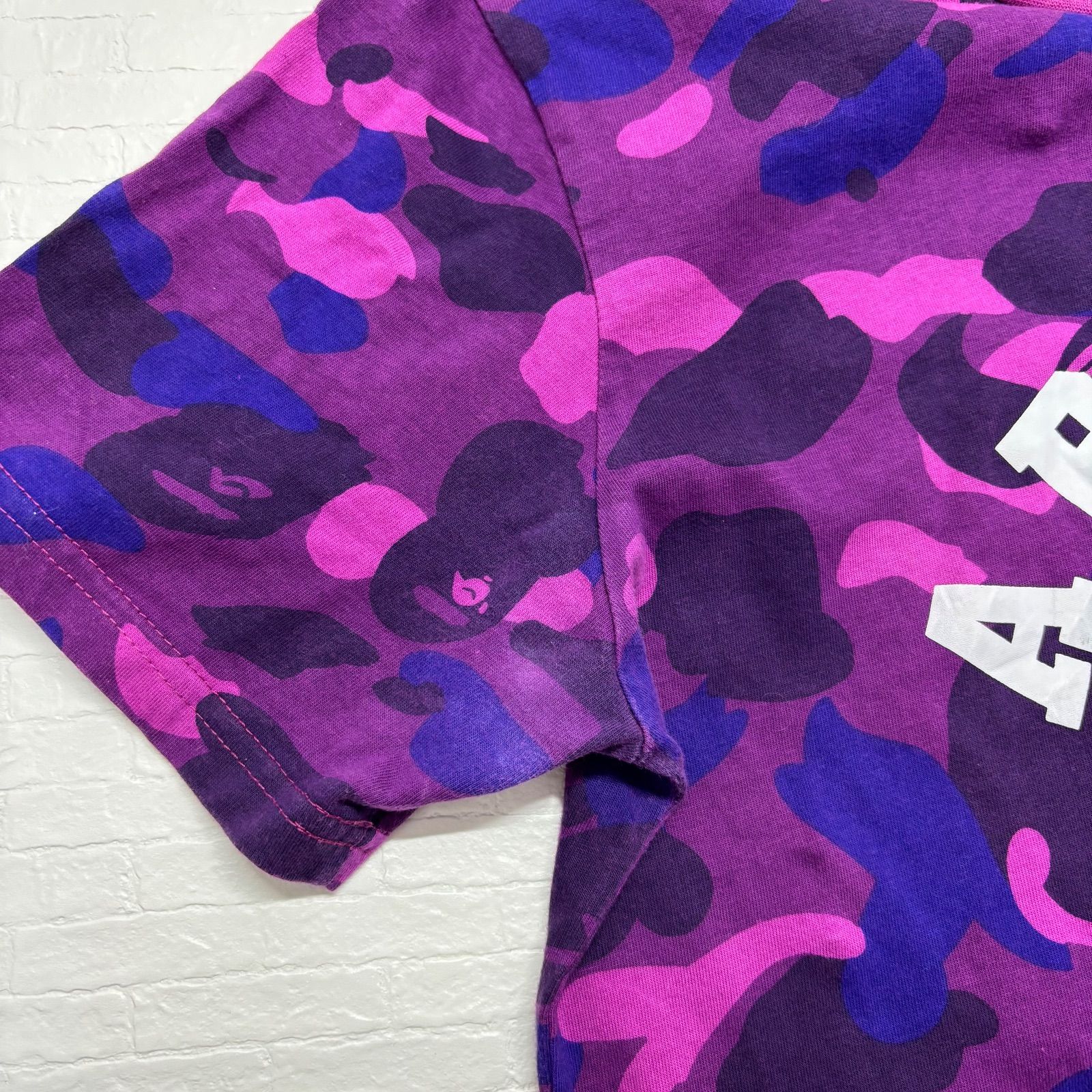A BATHING APE アベイシングエイプ Tシャツ XL 紫 パープル 迷彩