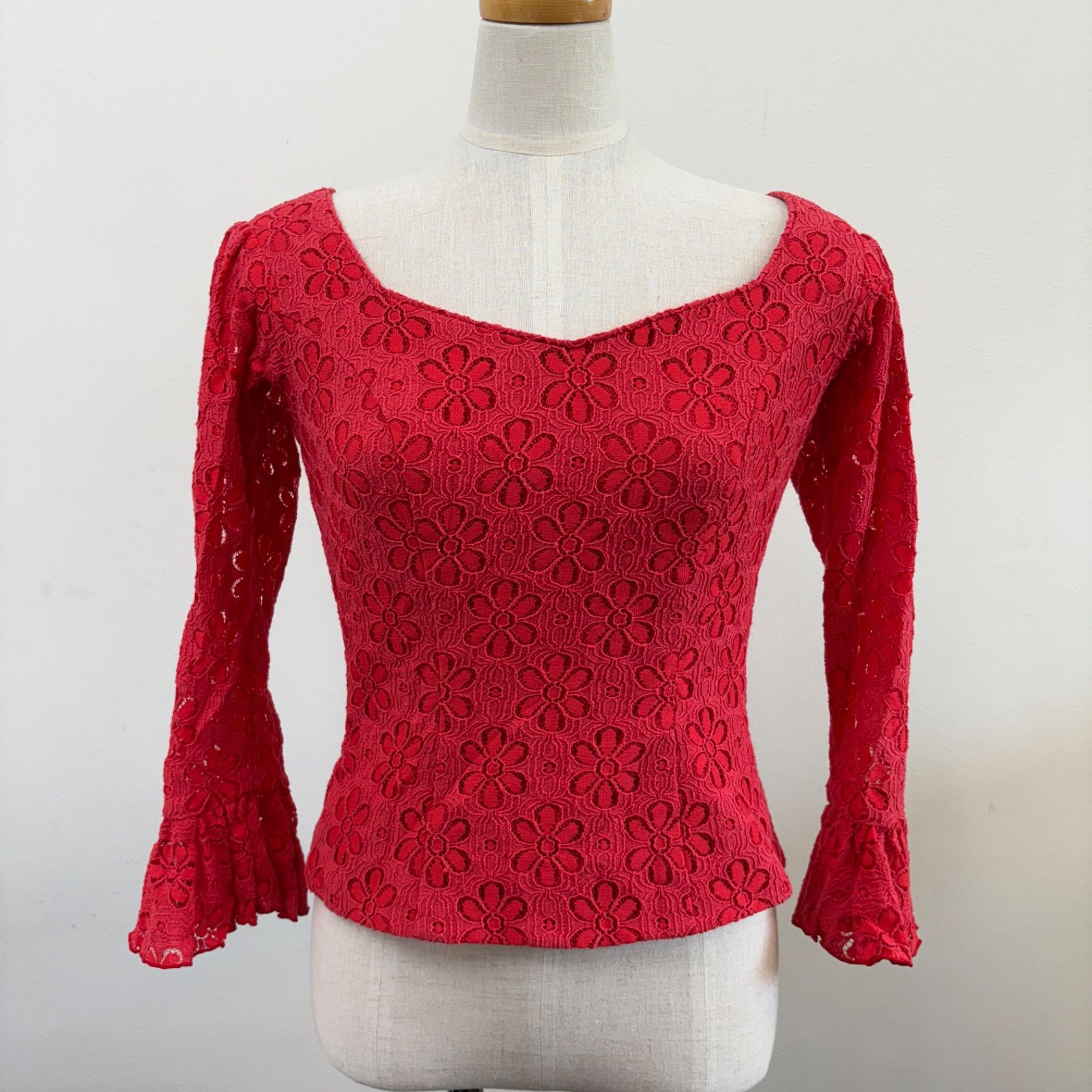 HERMOSA フラメンコ衣装 トップス フリル袖 赤 レース 花柄 七分袖