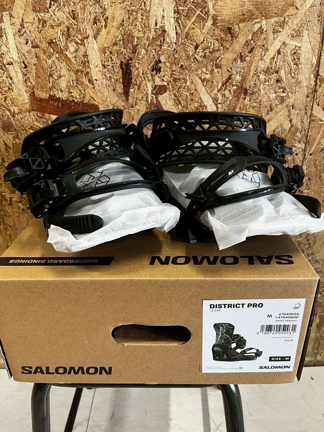 SALOMON DISTRICT PRO TEAM PRO SERIES メンズ サイズM NEW 25-26