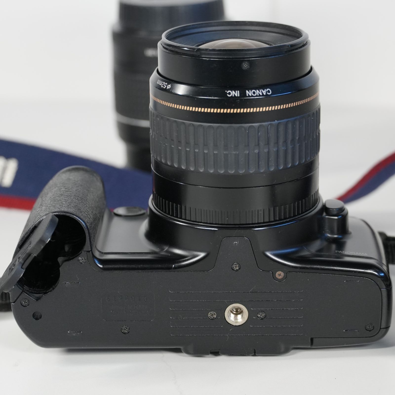 (ジャンク品)Canon EOS kiss一眼レフフィルムカメラ レンズ2本付き IM] ジャンク品 キャノン Canon EOS Kiss フィルムカメラ 本体 レンズ